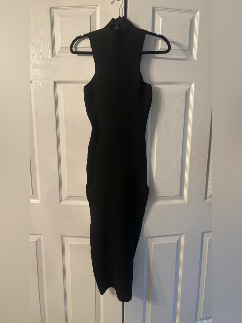 PrettyLittleThing Black Sleeveless Midi Bodycon Dress